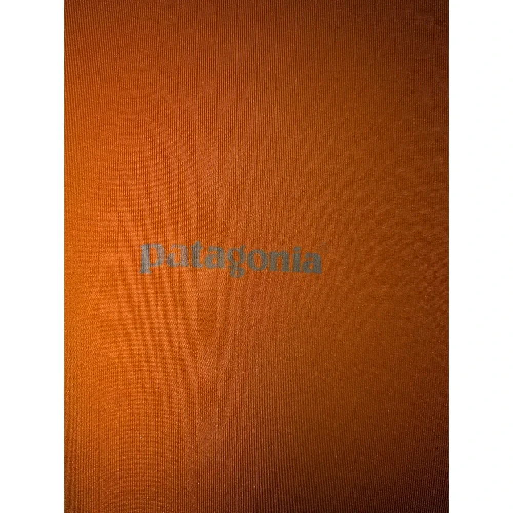 Patagonia‎ Capilene Athletic Fit Short Sleeve Shirt Mens L Burnt Orange